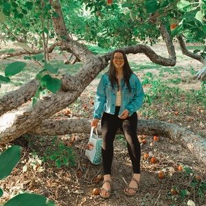 Meet your Posher, Haley